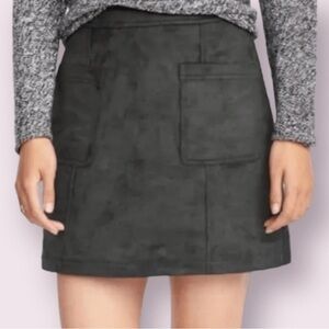Women's Old Navy Black Jack Faux Suede A-Line Mini Skirt Patch Pockets Size 18